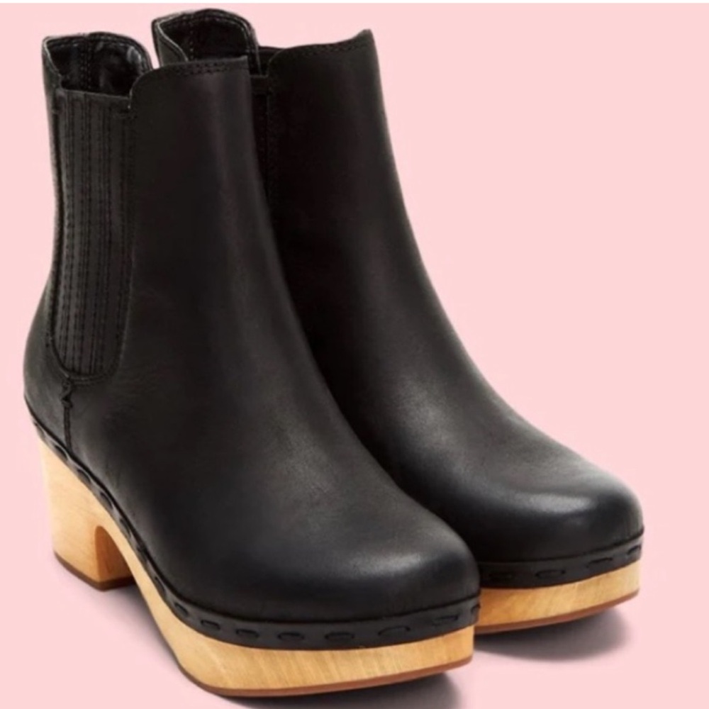 FRYE Odessa Chelsea Boot